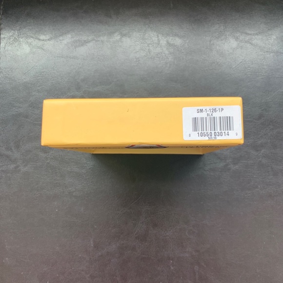 New in Box Stone Mountain traveller Wallet black leather passcase RFID list $50 - Picture 5 of 5